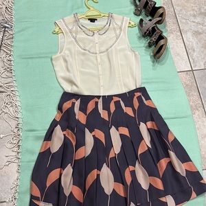 NWOT Theory dressy top, 100 silk, small